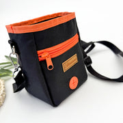 Portable Dog Treat Pouch – Training & Walking Snack Bag